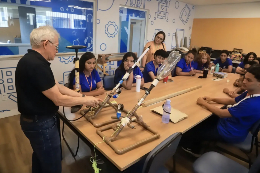 Alunos de Belém desenvolvem jogos com Inteligência Artificial